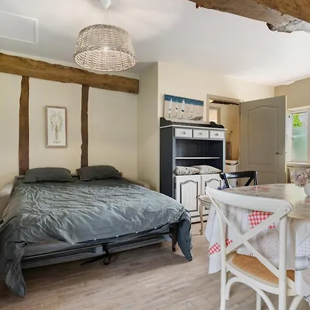 Les Roseaux Holiday home *
